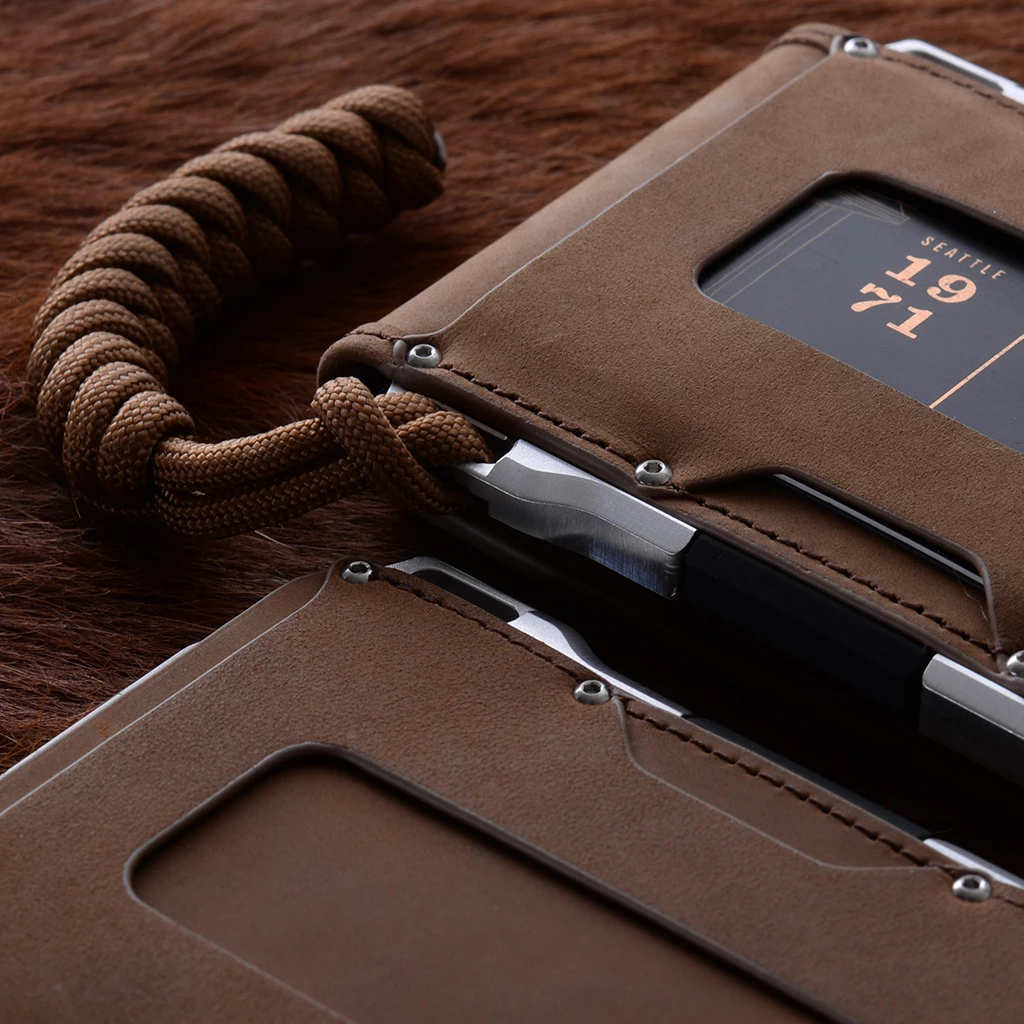 M1 マーベリック タクティカル バイフォルドウォレット