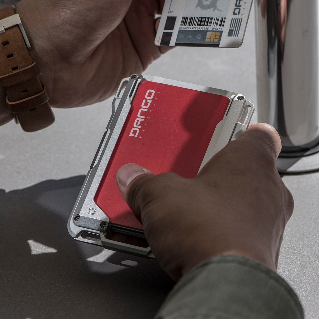 M1 マーベリック レールウォレット