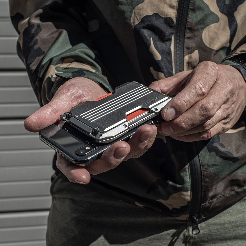 A10 フォンアダプタープレート