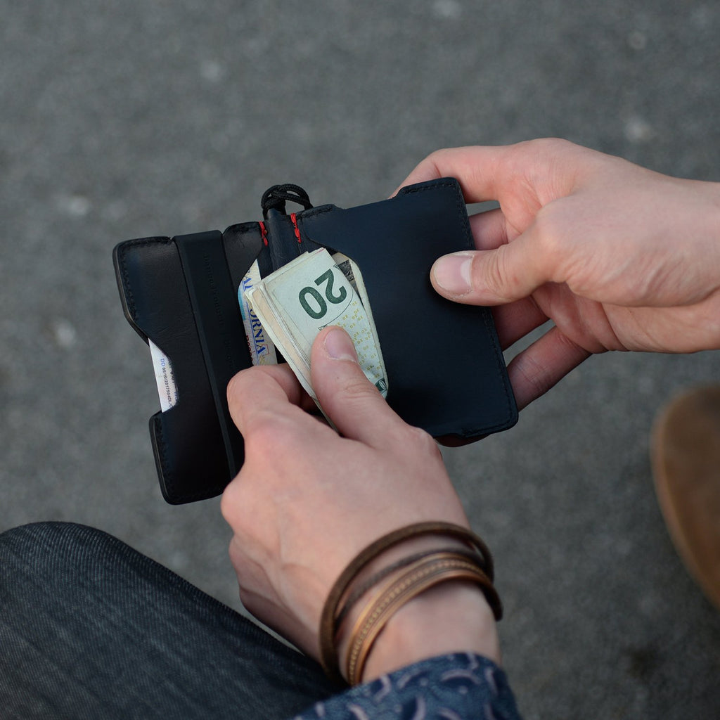 P01 パイオニアウォレット & DANGOペン